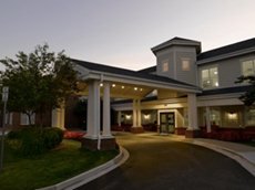 Lakewood Reserve, A Juniper Senior Living Community