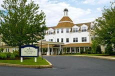 Atria Aquidneck Place